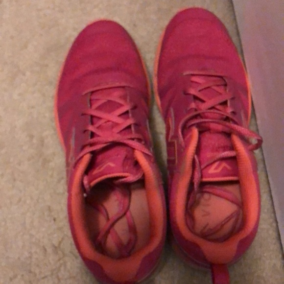 Vionic pink and orange casual sneakers - Picture 2 of 5